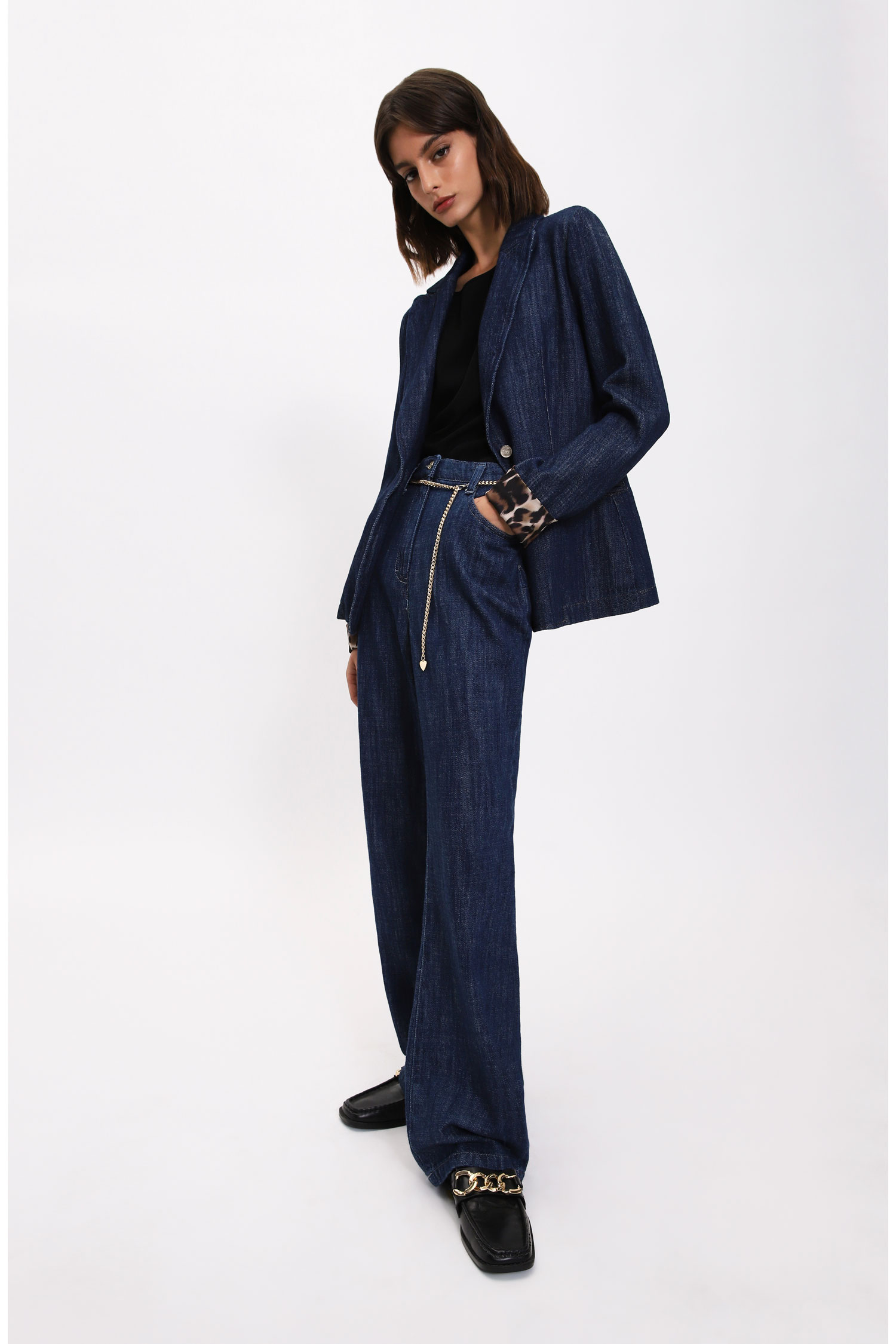 01670_P1G0BGUC10_01_IF